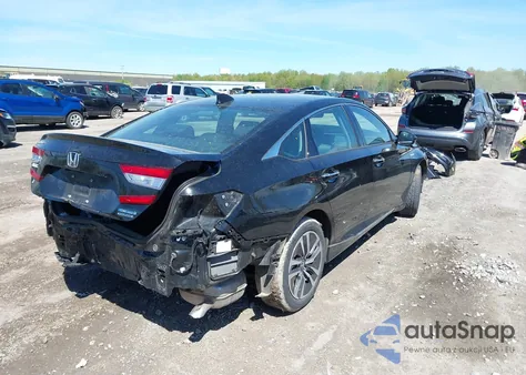 2020 Honda Accord Hybrid Touring z USA, uszkodzony, nr VIN 1HGCV3F9XLA017801